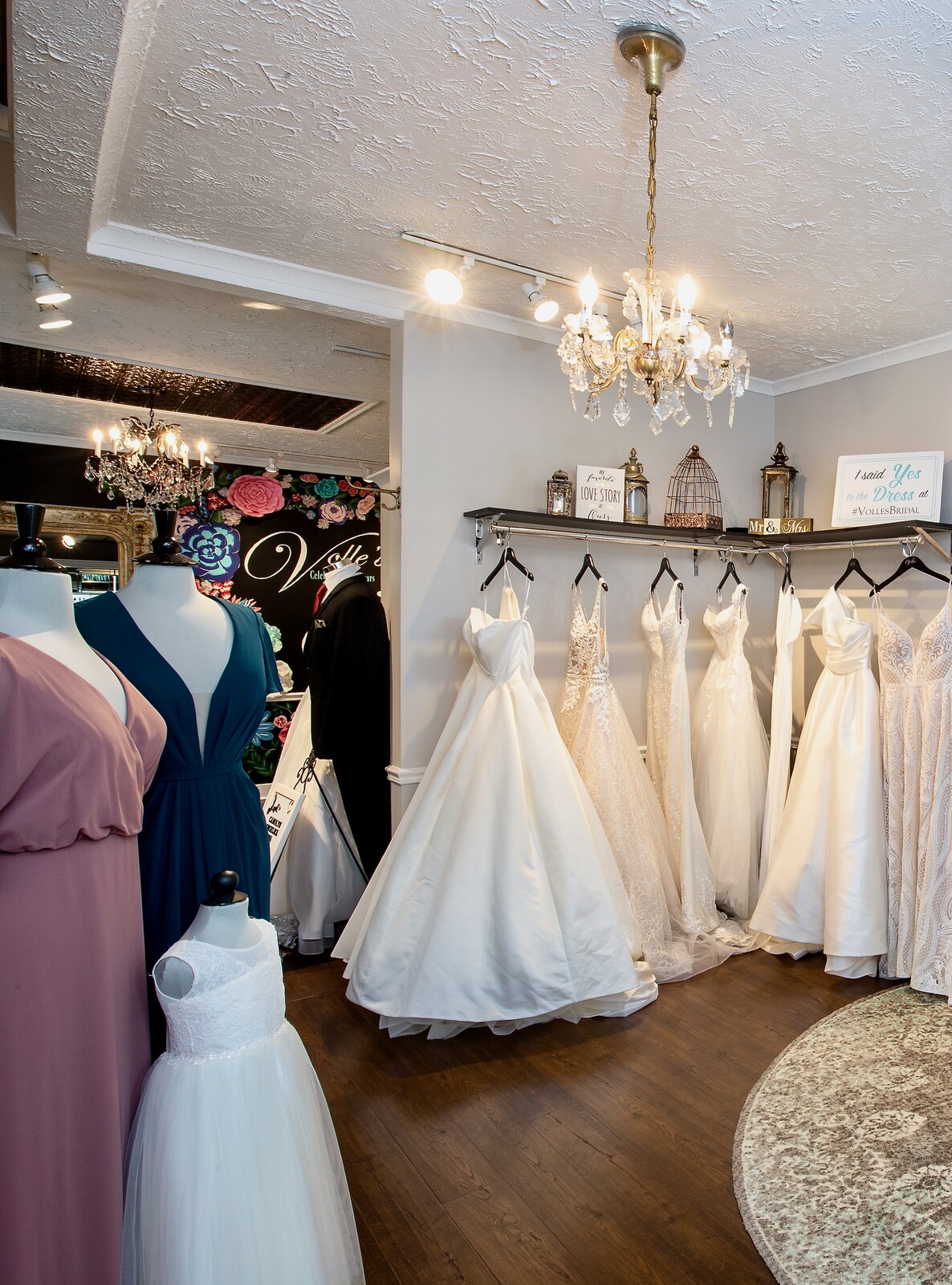 Volles bridal hot sale shop